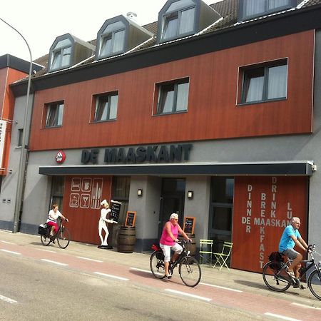 Hotel De Maaskant Maaseik Exterior photo
